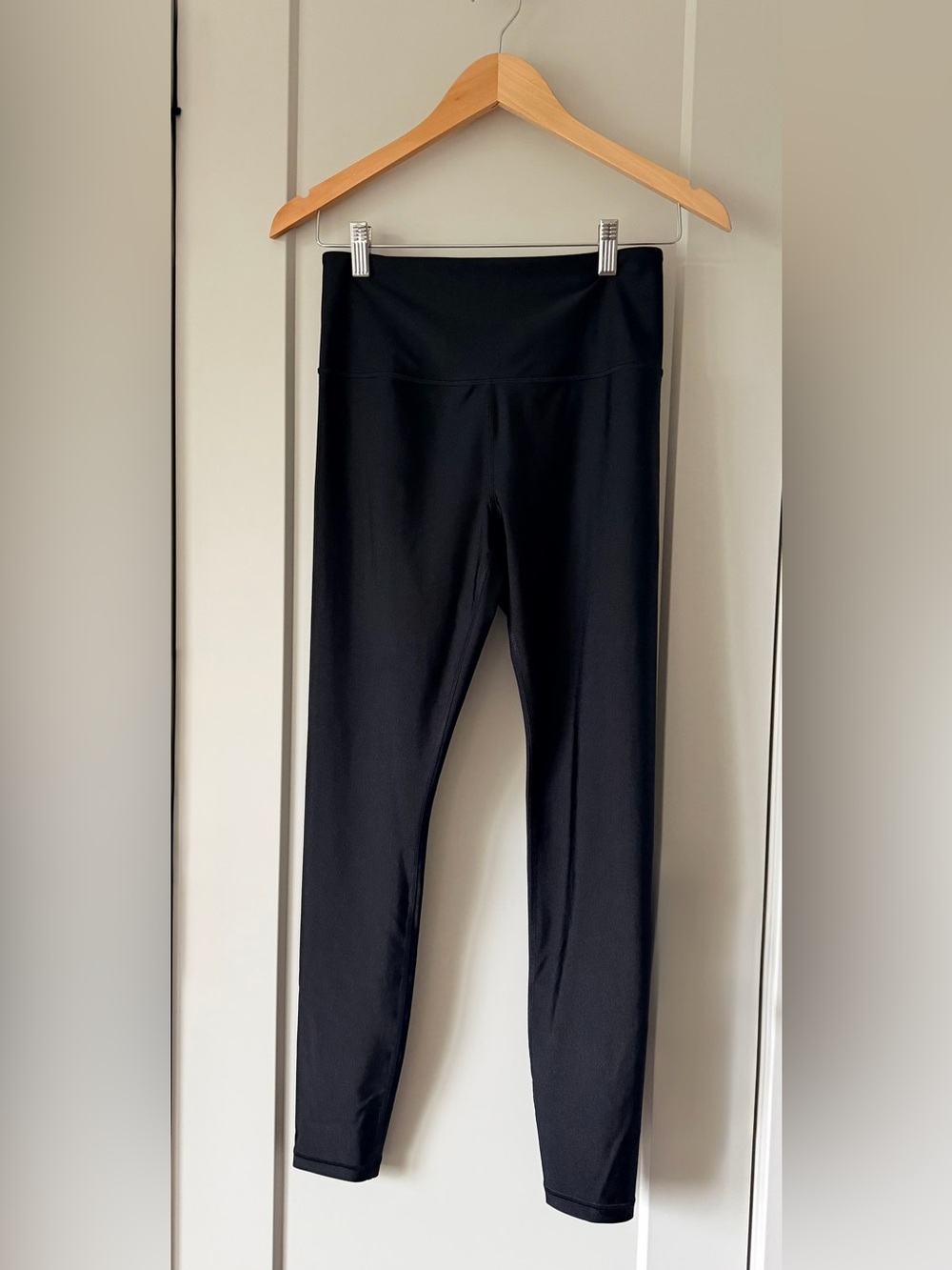 Athleta Elation Sheen 7/8 Leggings Black Size Small